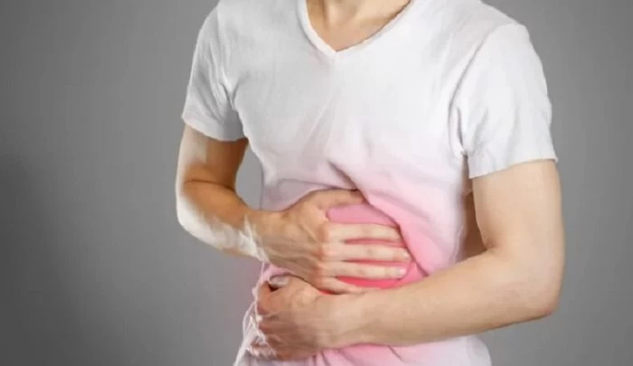 Στομαχόπονος: Πώς να τον νικήσετε με 8 φυσικές λύσεις!